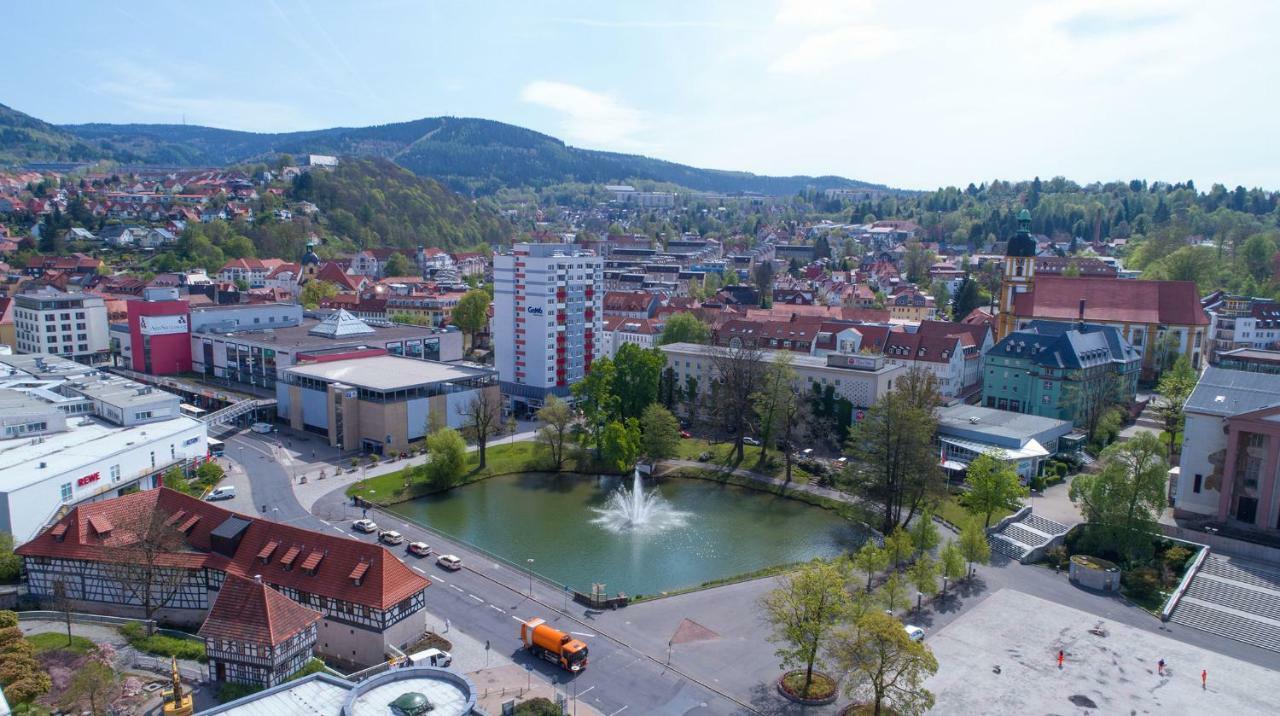 Achat Hotel Зул Екстериор снимка